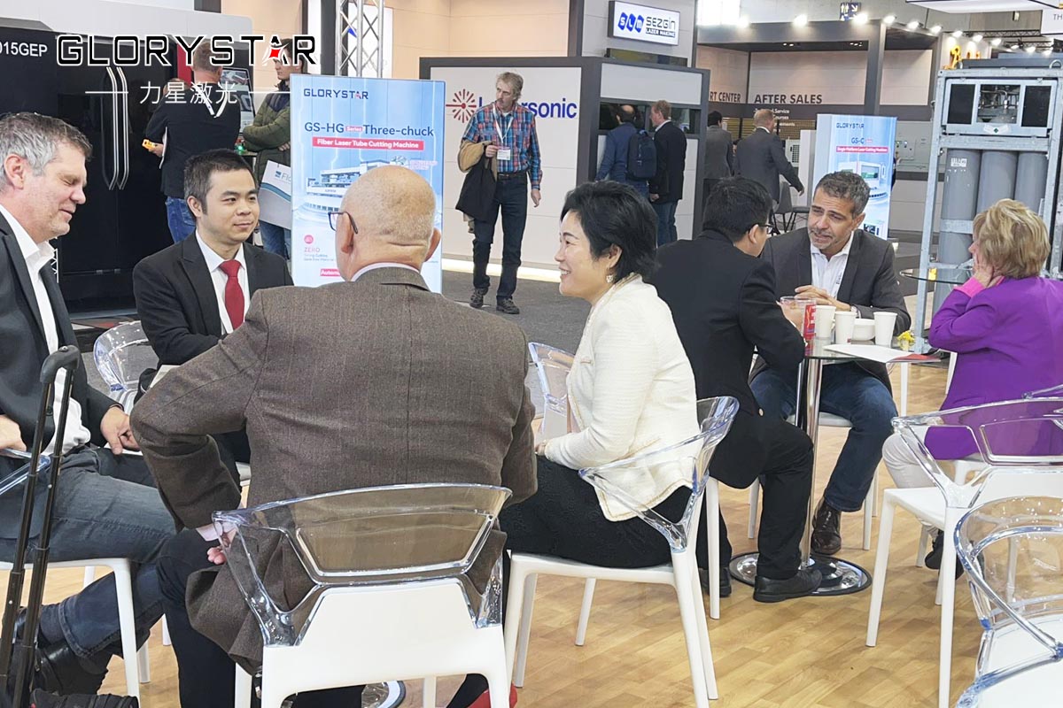 品質(zhì)優(yōu)良，性能卓越，力星激光德國展會(huì)獲得300多家客戶意向合作書