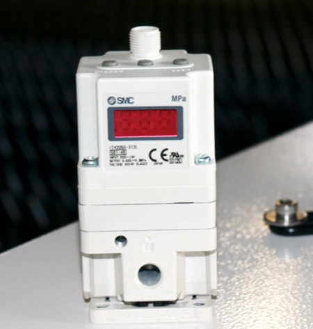 力星激光勝利之星全防護(hù)交換臺(tái)激光切割機(jī)-性能穩(wěn)定