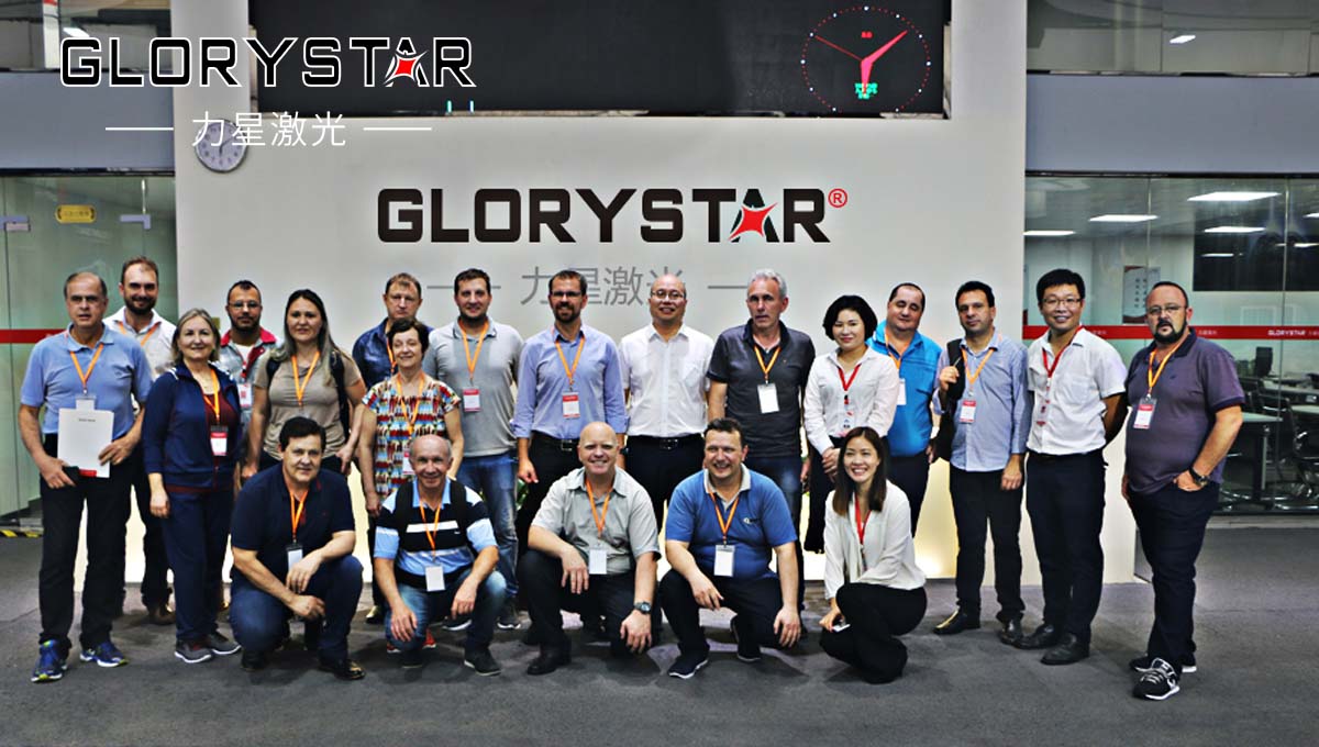 激光切割機(jī)連獲大額出口訂單，再創(chuàng)佳績