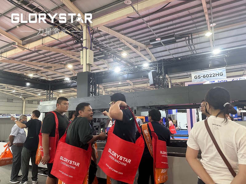 力星激光全國巡展〔臺灣站〕如火如荼！40000瓦超高功率獨(dú)領(lǐng)風(fēng)騷！