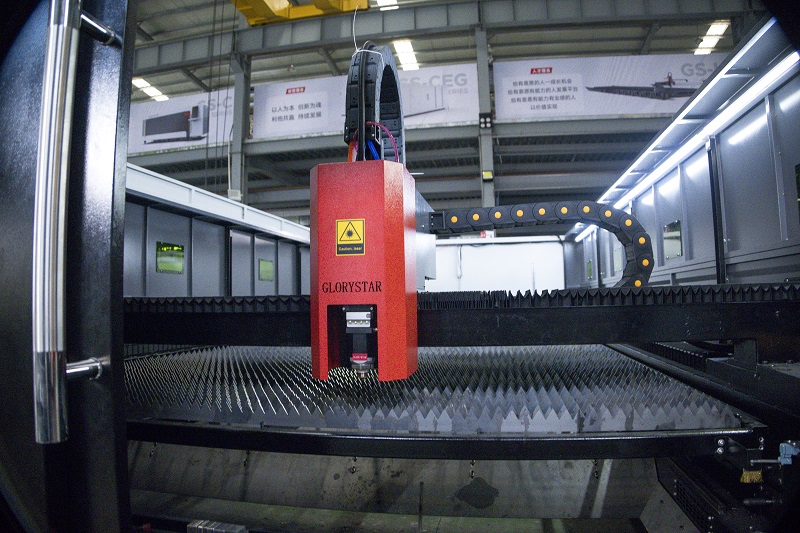激光切割機(jī)2.jpg
