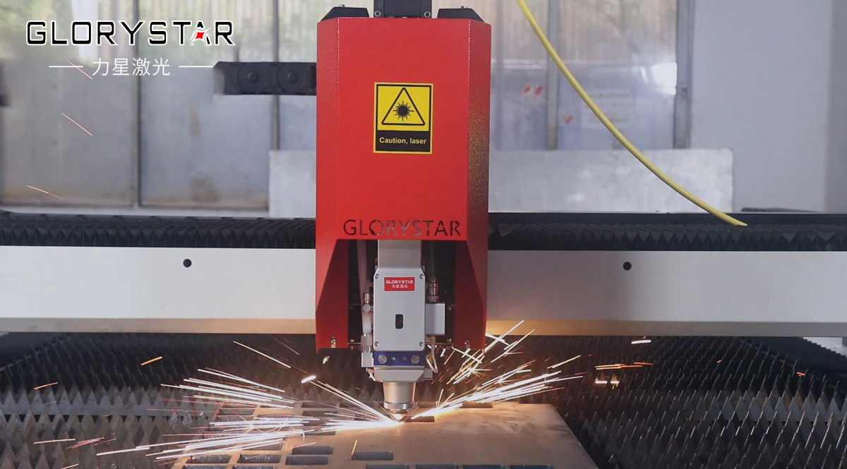 如何使用光纖激光切割機切割反射型金屬？