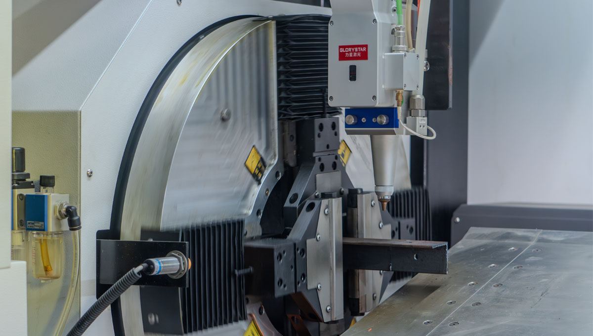 激光切割機(jī)的噴嘴和焦點(diǎn)的關(guān)系，這里給你講清楚